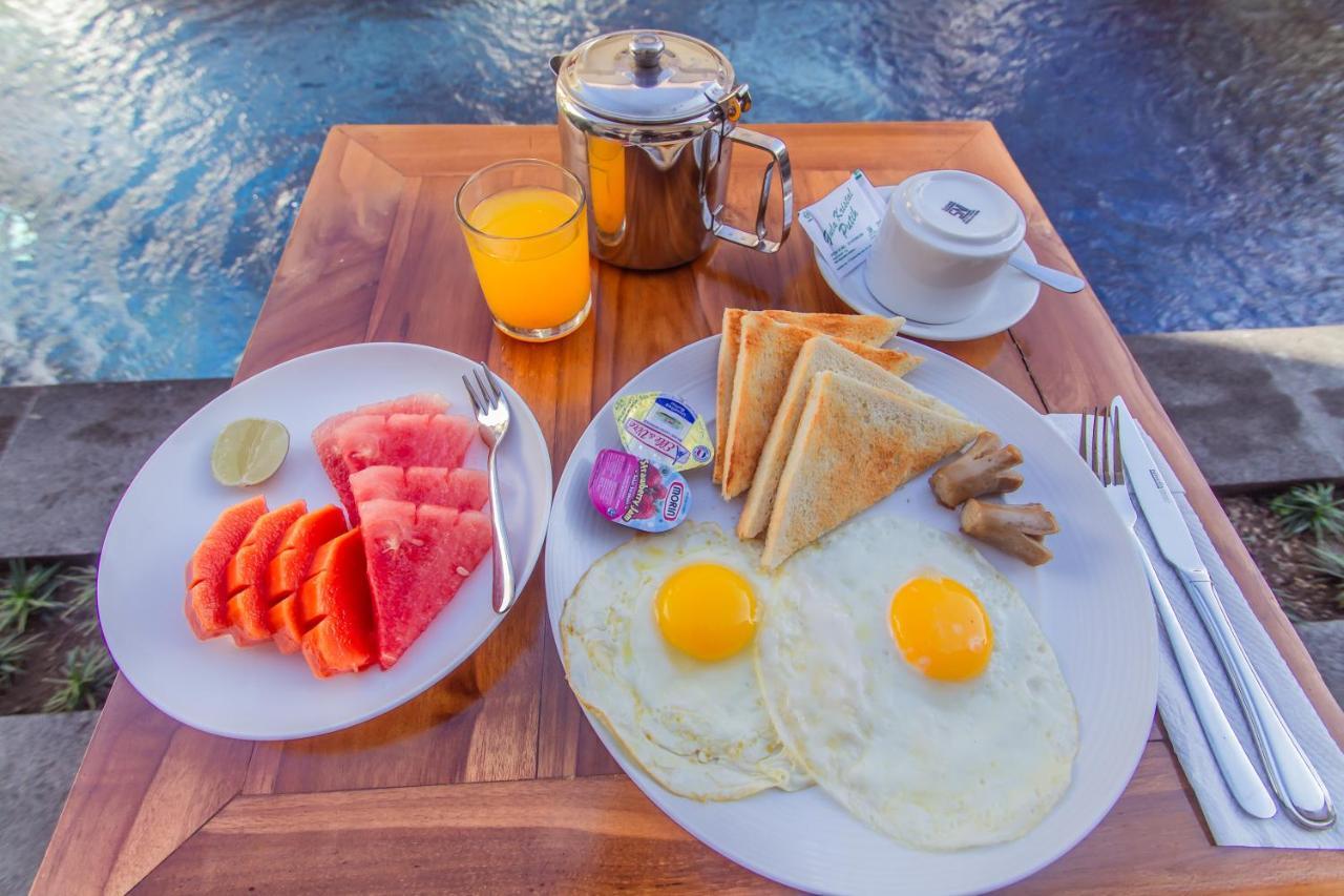 Cening Ayu Sanur Hotel Luaran gambar